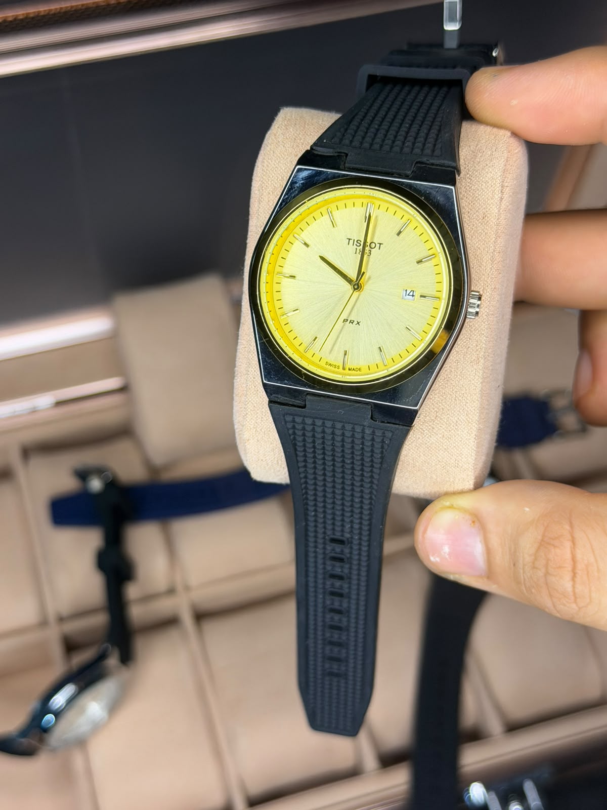 Tissot PRX Inspired Men's Watch - Textured Rubber Strap with Date Display thumbnail 2