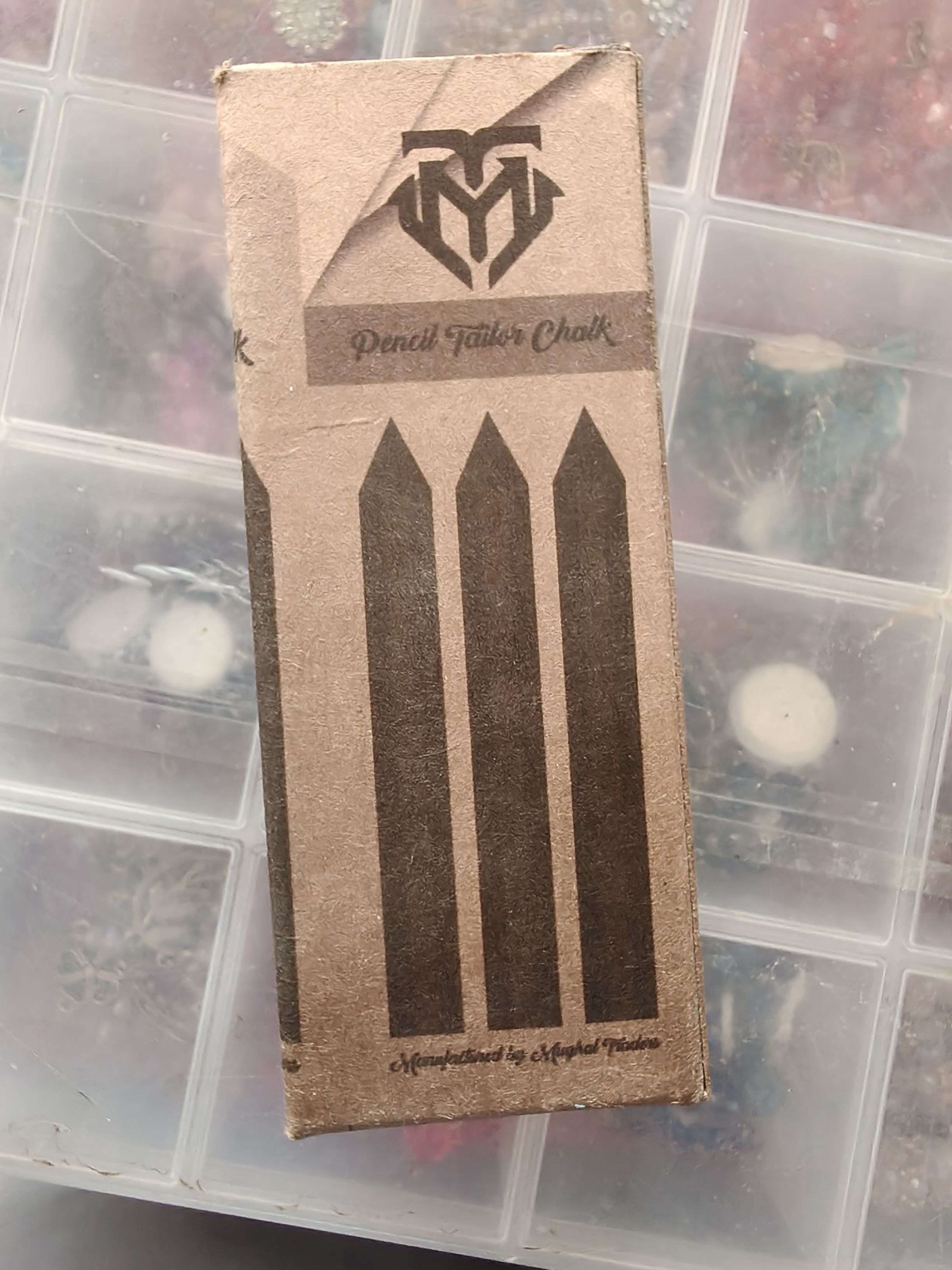 Tailor Chalk Pencils Sewing Marking And Fabric Design Tools - Pack of 12 view 3