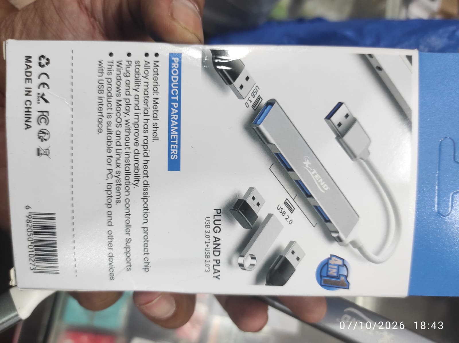 Premium 4-in-1 Metal USB 3.0/2.0 Speeds For Fast Data Transfer and Connectivity view 4