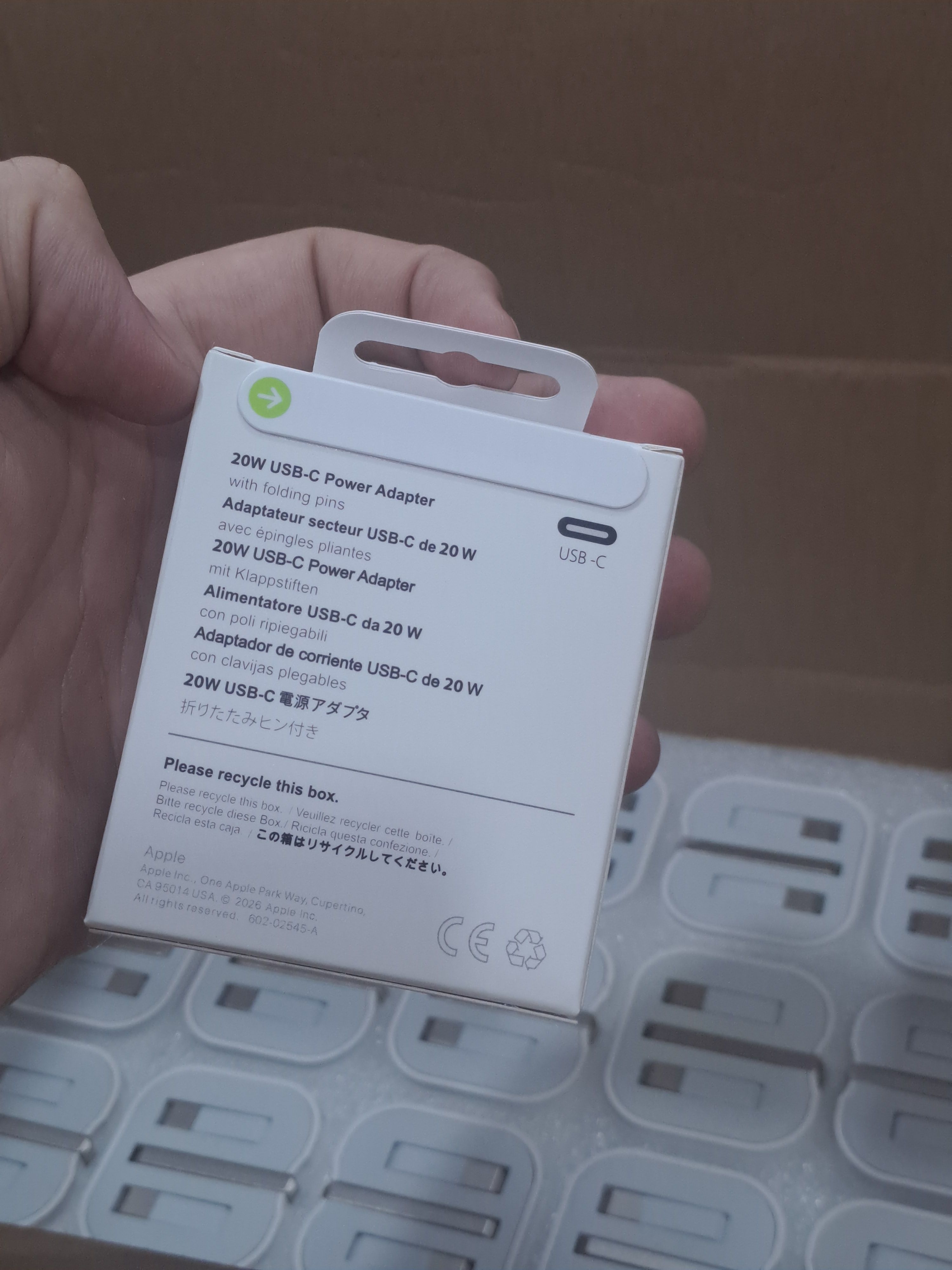 Original Apple 20W USB-C Power Adapter view 4