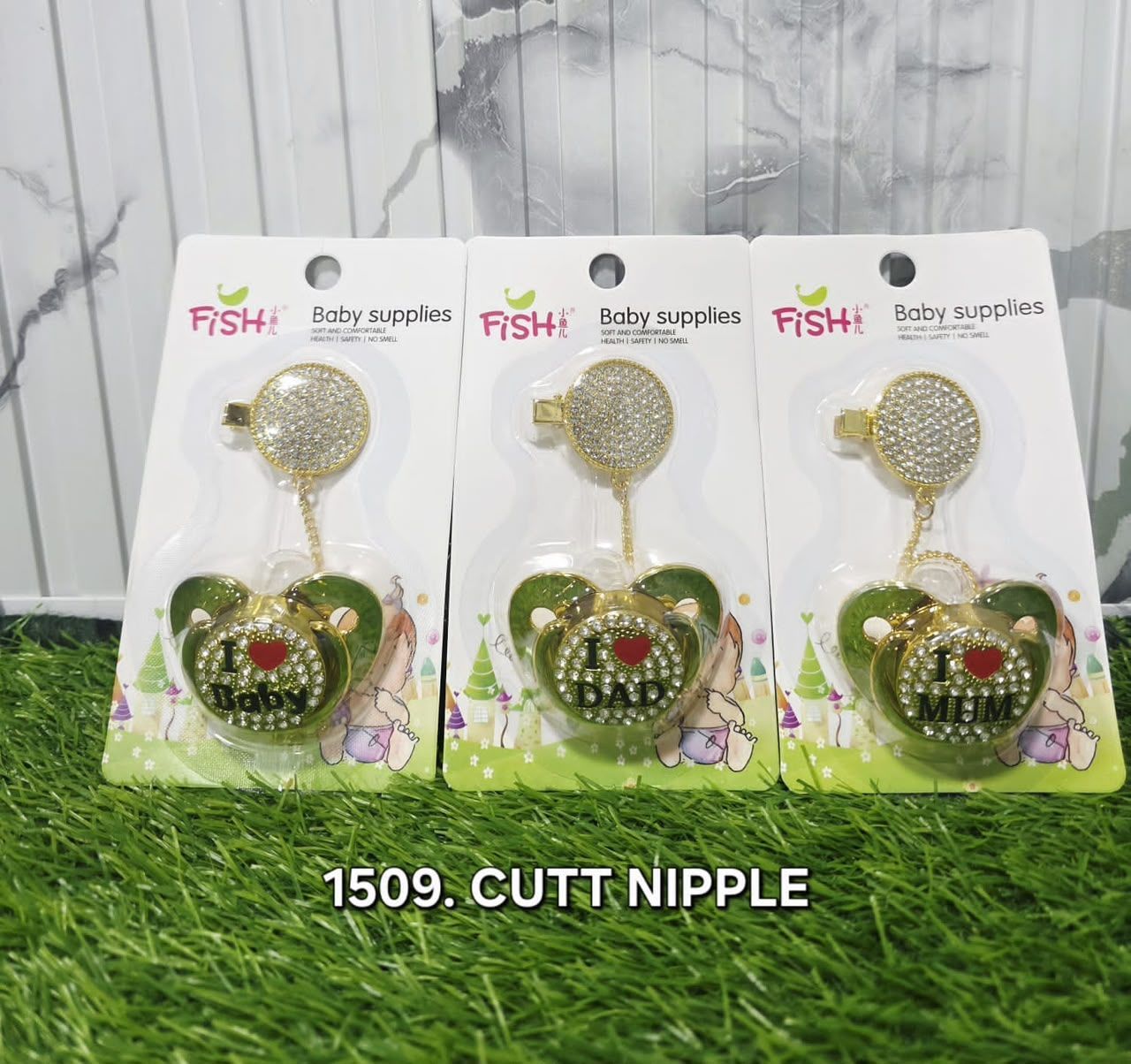 Luxury Golden Baby Pacifier with Chain Clip Set - Rhinestone Crystal I Love Mum Chosni - Orthodontic Silicone Soother Holder for Newborn Infants view 3