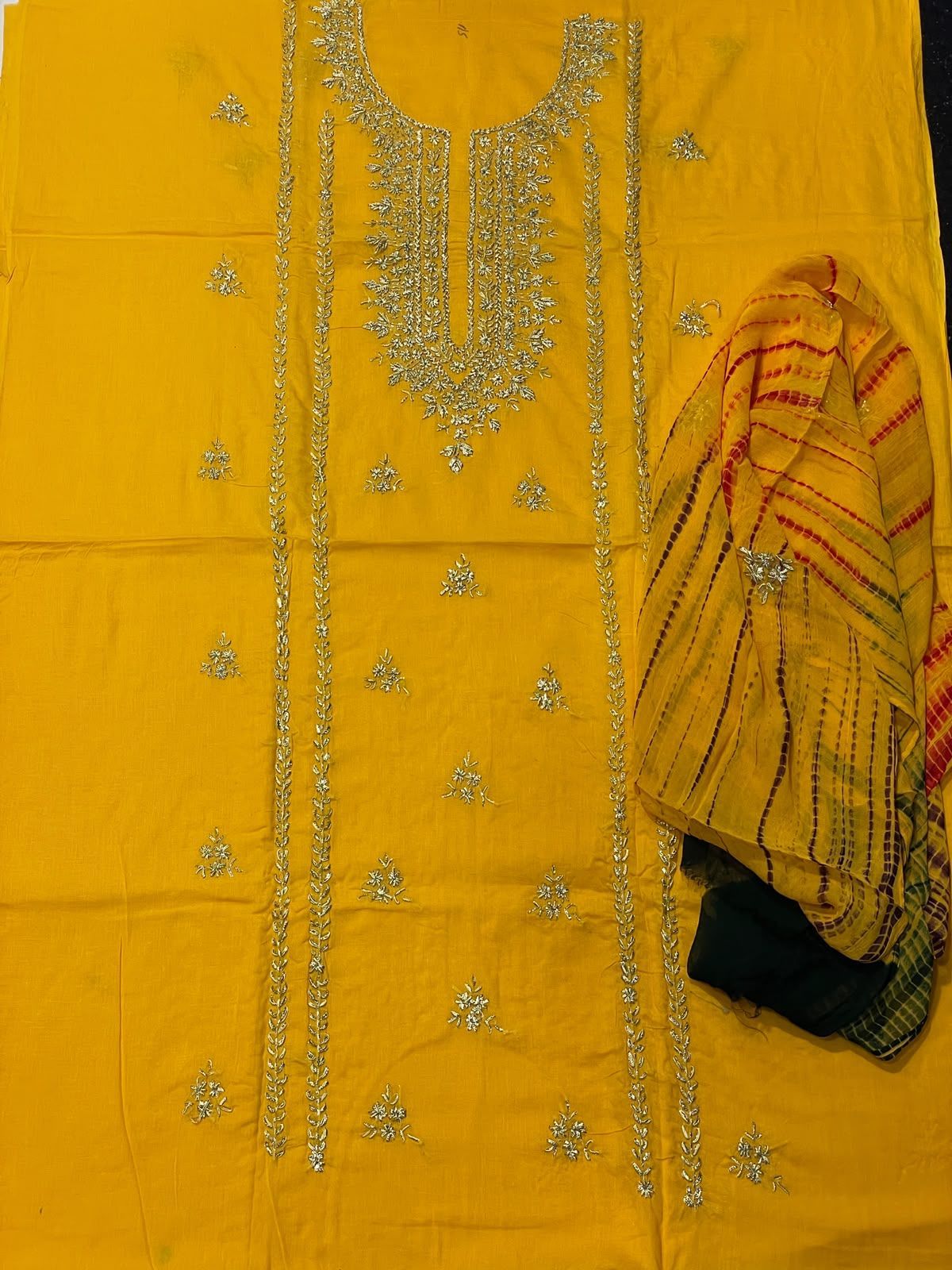 Handmade Gueen Golden Gota Work With Cheffon Dupatta 3 Pc Suit Lawn view 3