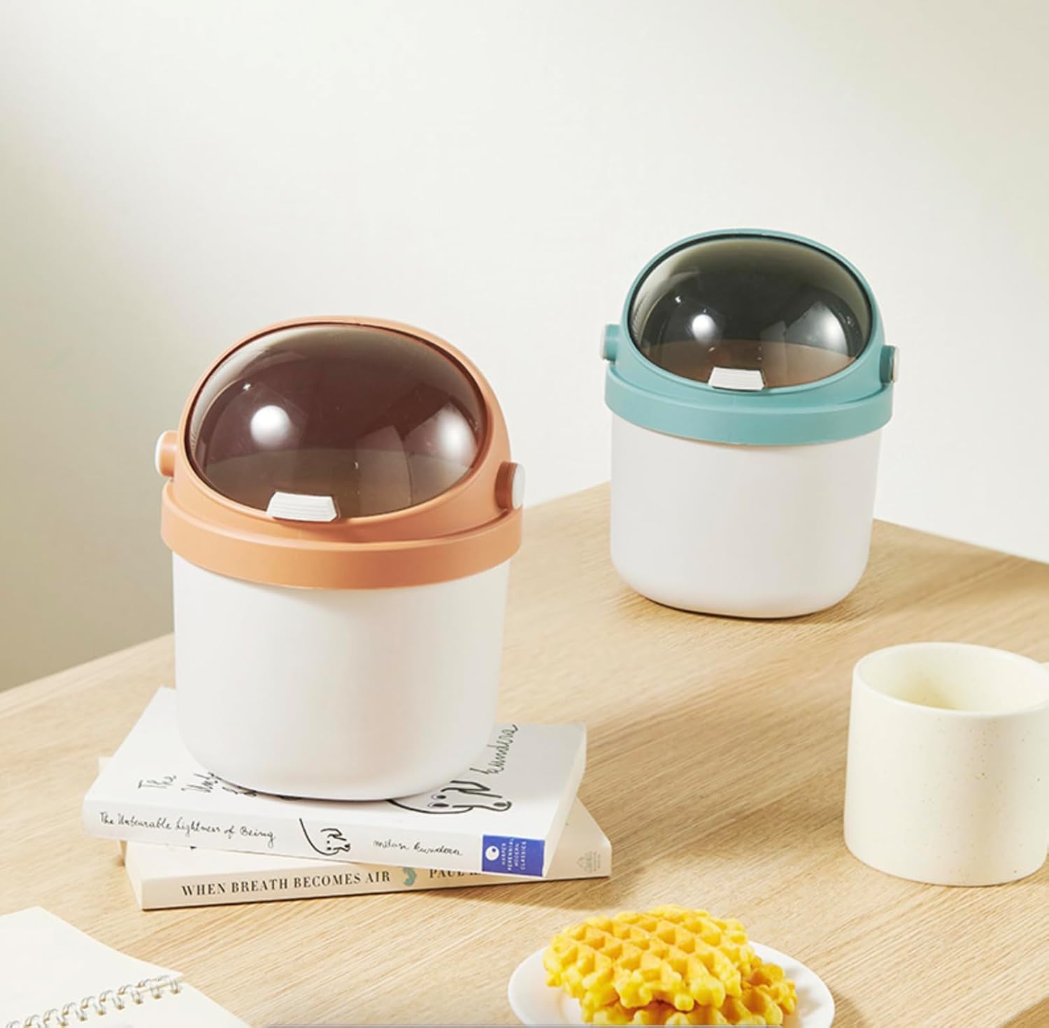 Cute Desktop Dustbin with Rotating Dome Lid