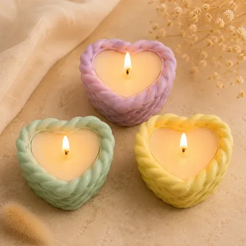 Decorative Floral Heart shaped Tealight Scented 3pcs Candle Set view 4
