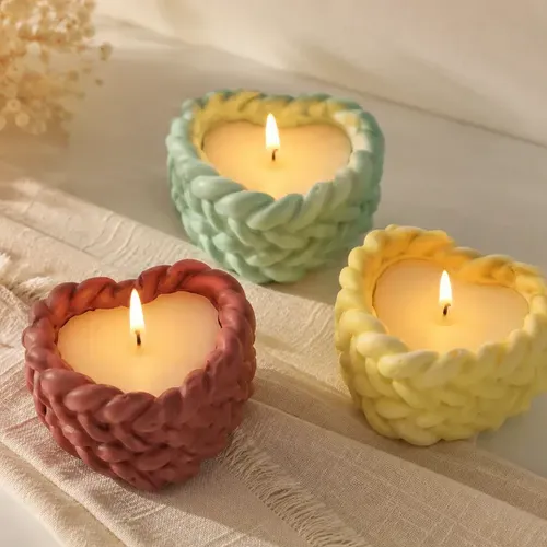 Decorative Floral Heart shaped Tealight Scented 3pcs Candle Set view 2