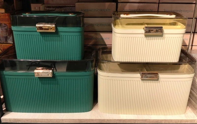 Ribbed Storage Box with Transparent Lid view 5