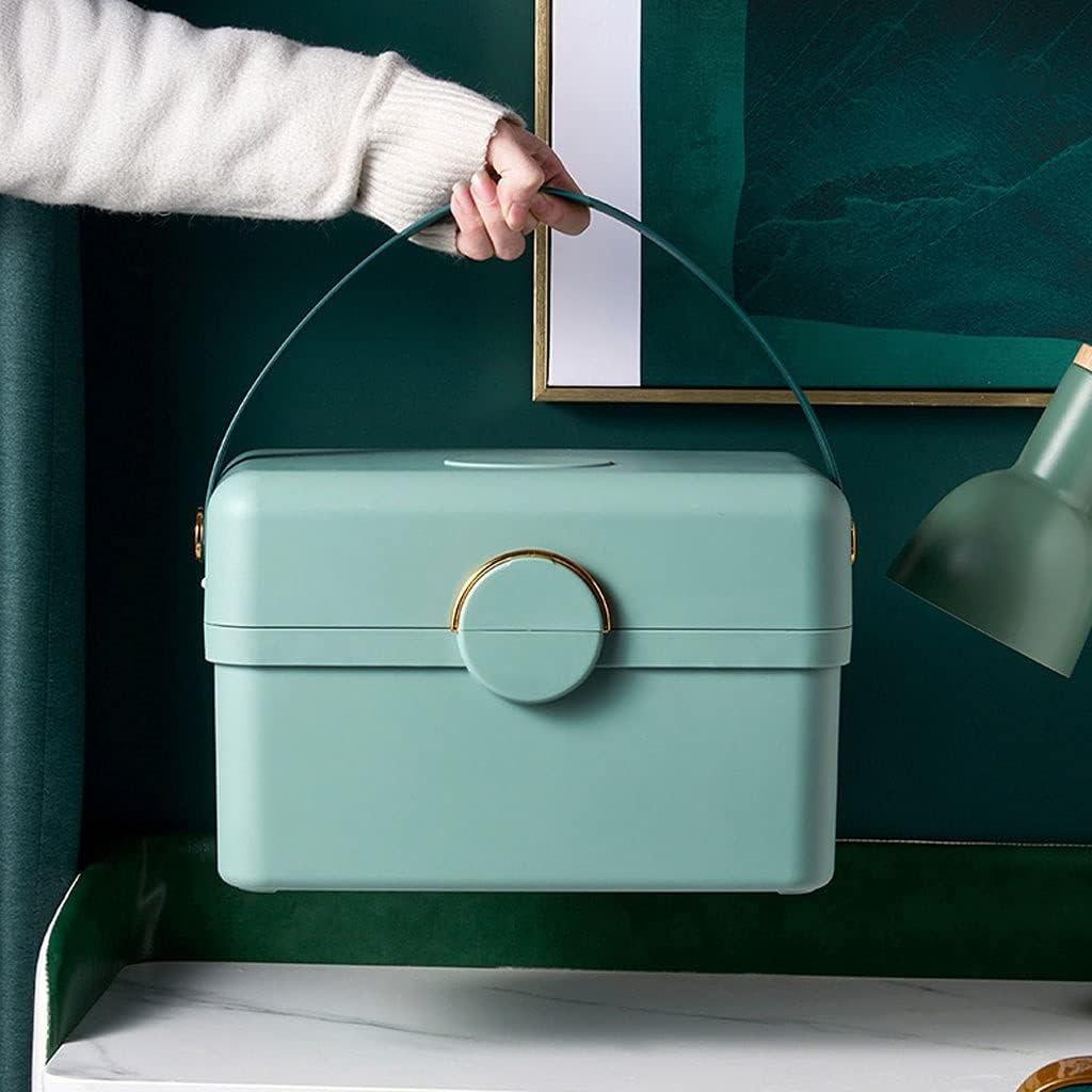 High-Quality Large Storage Box With Secure Gold-Tone Latch. view 4